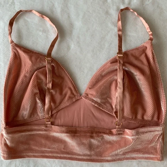 Victoria’s Secret Blush Velvet Loungewear - Picture 4 of 4